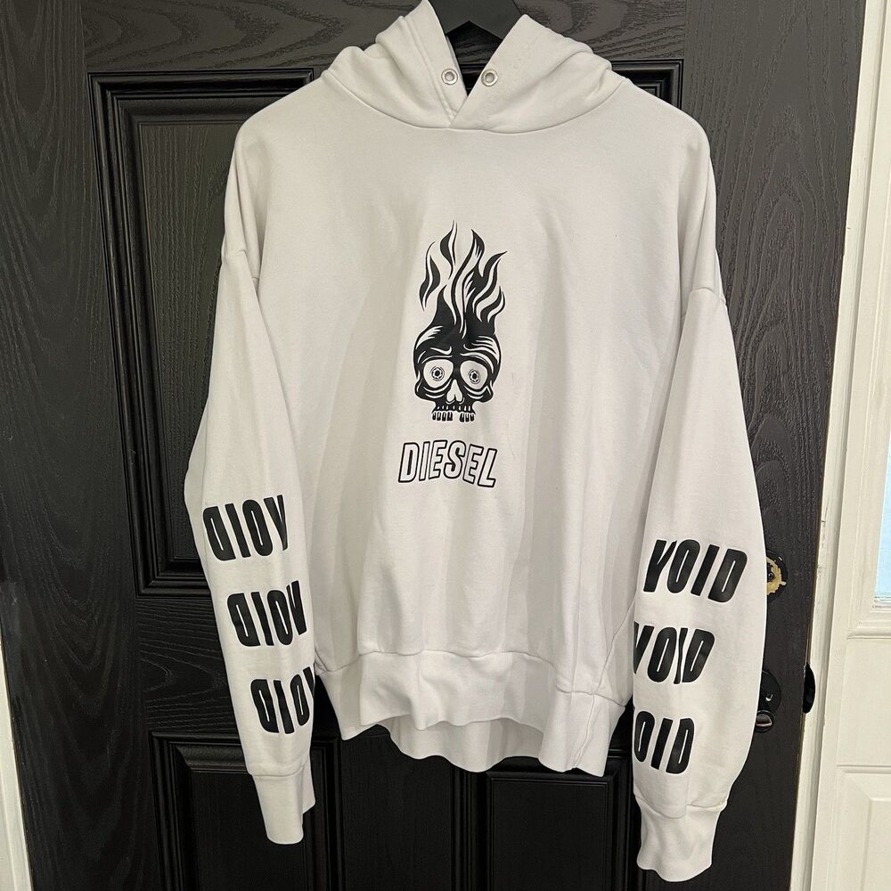 Diesel Men’s Flaming Skull Void Hoodie Size L White